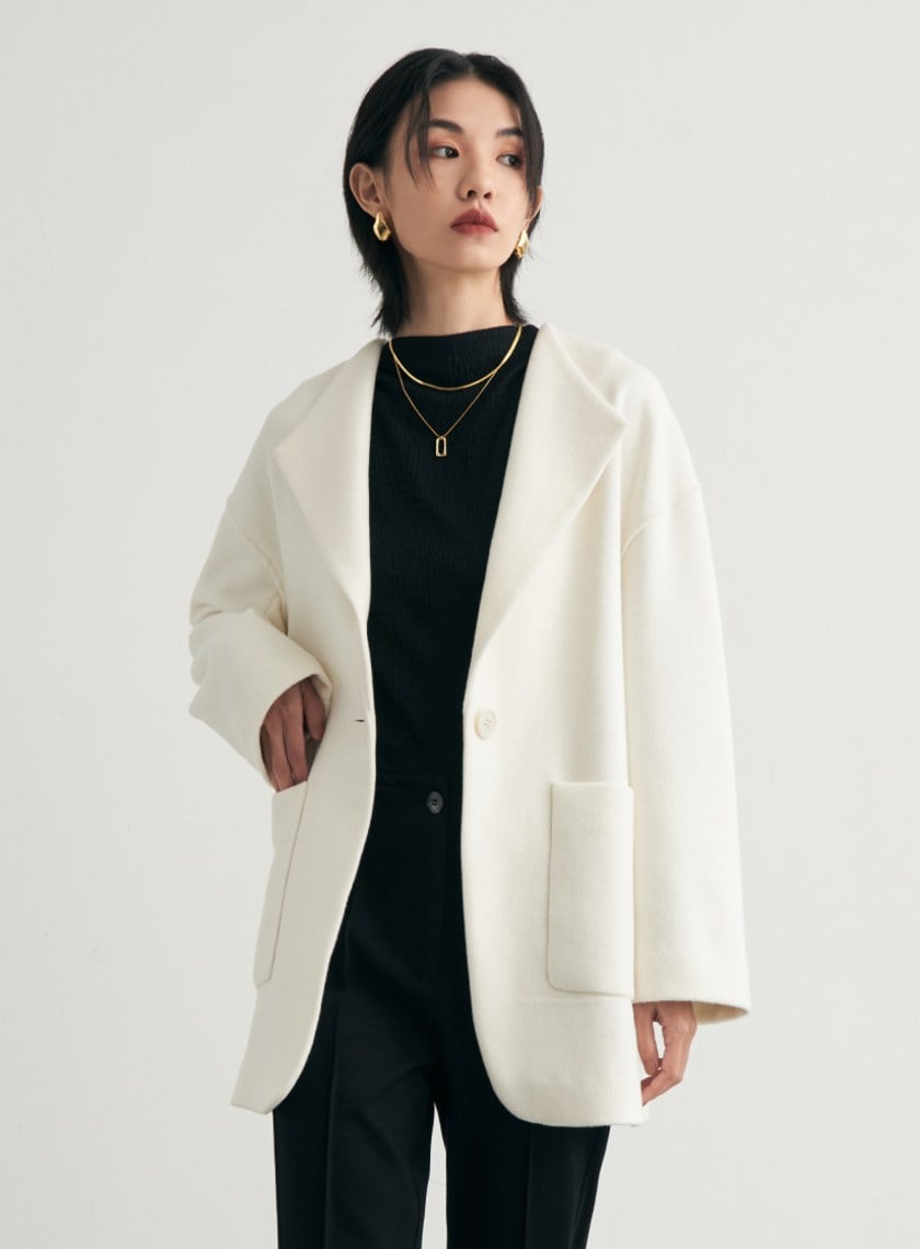 羊毛翻領落肩口袋大衣